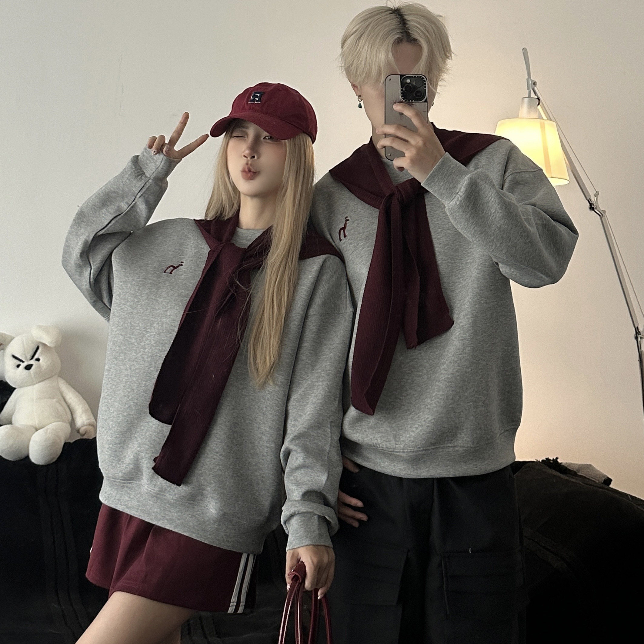 情侣装2026秋季新款爆款灰色圆领套头长袖洋气无帽卫衣女韩系上衣,女装/女士精品,卫衣/绒衫,淘宝优惠券,粉丝福利购,淘宝优惠卷