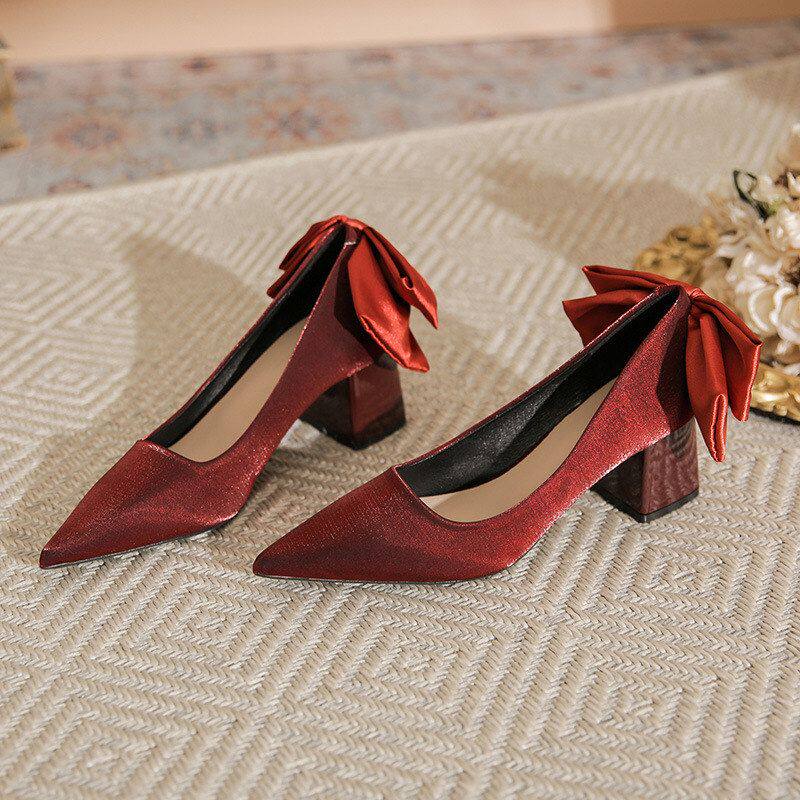 红色婚鞋女秀禾服3厘米高跟新娘鞋2026年新款孕妇粗跟中式礼服鞋