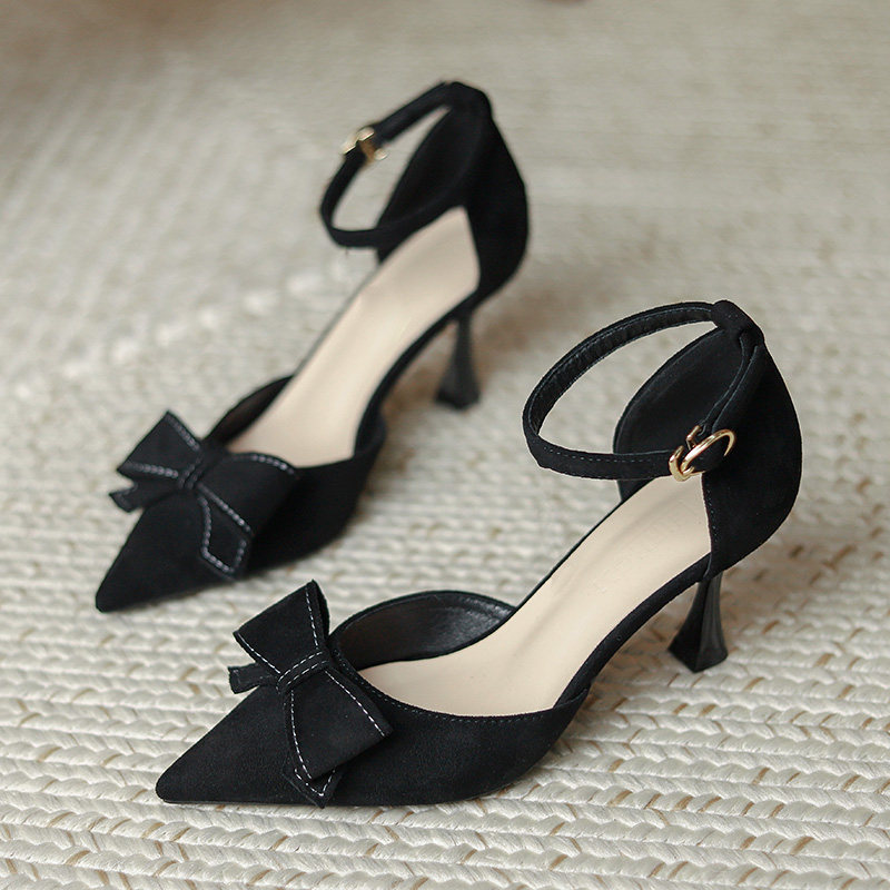 高跟鞋细跟女尖头黑色2026新款春秋夏季水钻小跟气质配裙子女单鞋