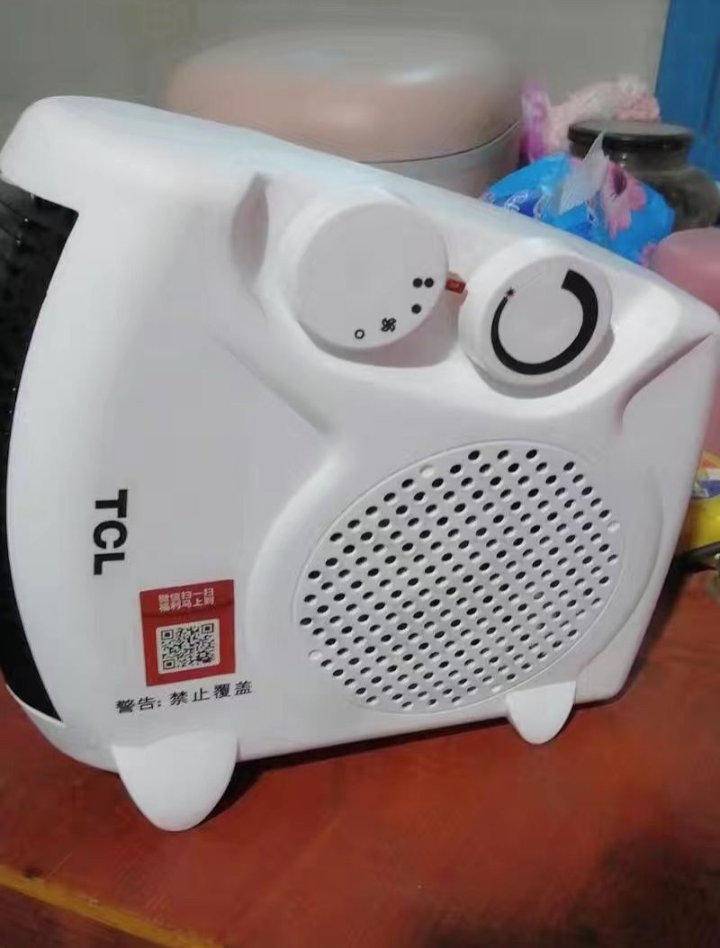 取暖器办公室台式迷你浴室节能电暖风机/取暖器