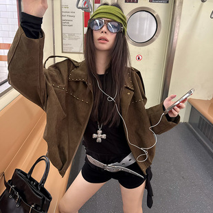 梵妮Fanny 秋冬复古麂皮绒设计感飞行员夹克女秋季新款铆钉短外套