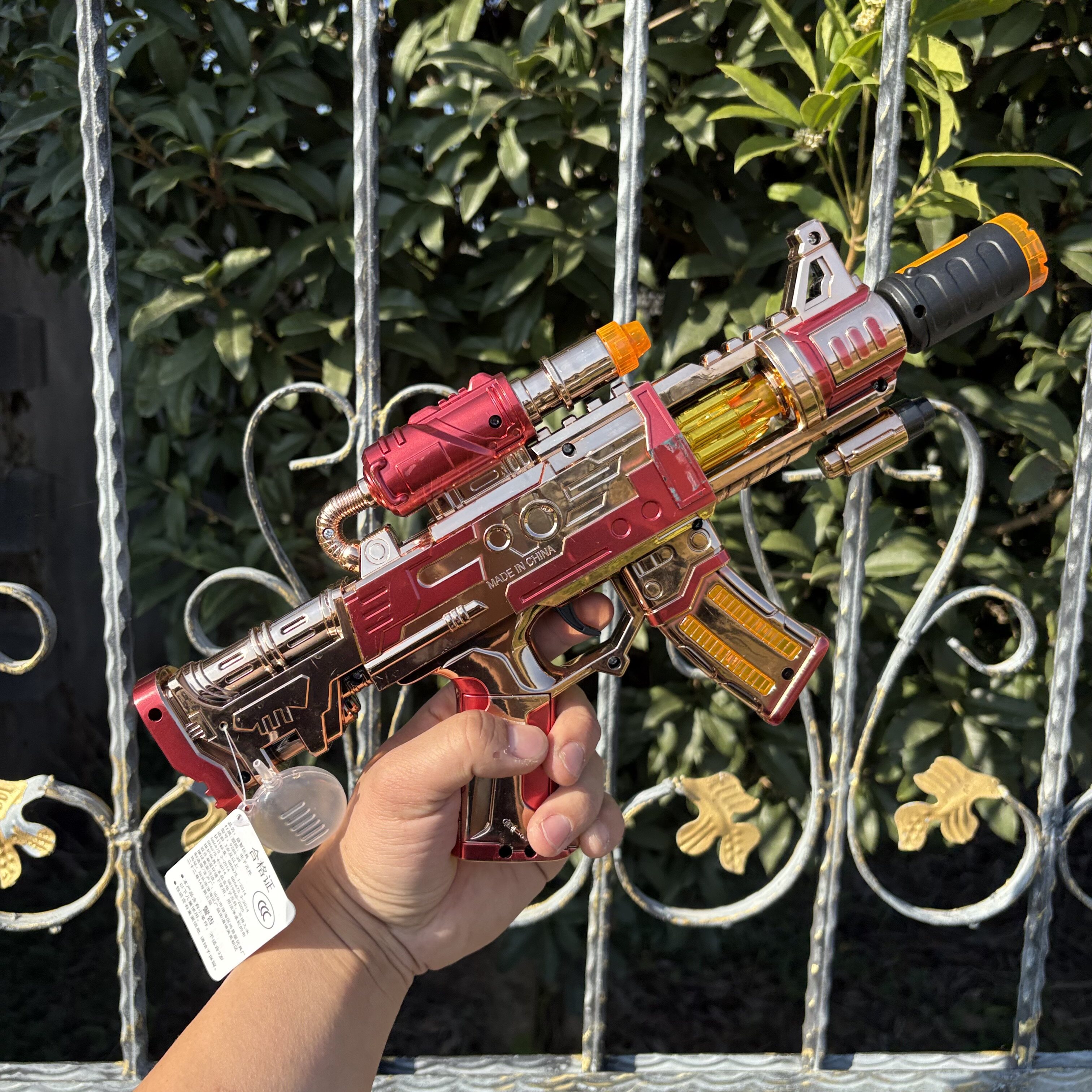 冒烟喷雾电动冲锋枪震动枪八音乐枪闪光枪男孩子儿童玩具枪幼儿园