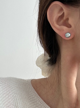 真多麻铂金灰色系灰色天然淡水馒头珠简约百搭耳钉小巧精S925银针