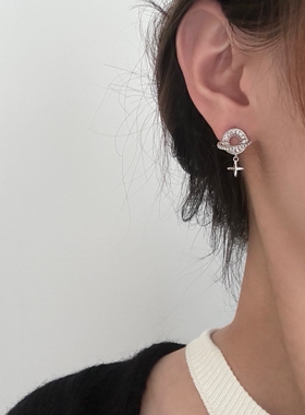 新款S925银针独特皓石珍珠四芒星吊坠土星耳钉简约小众百搭耳饰