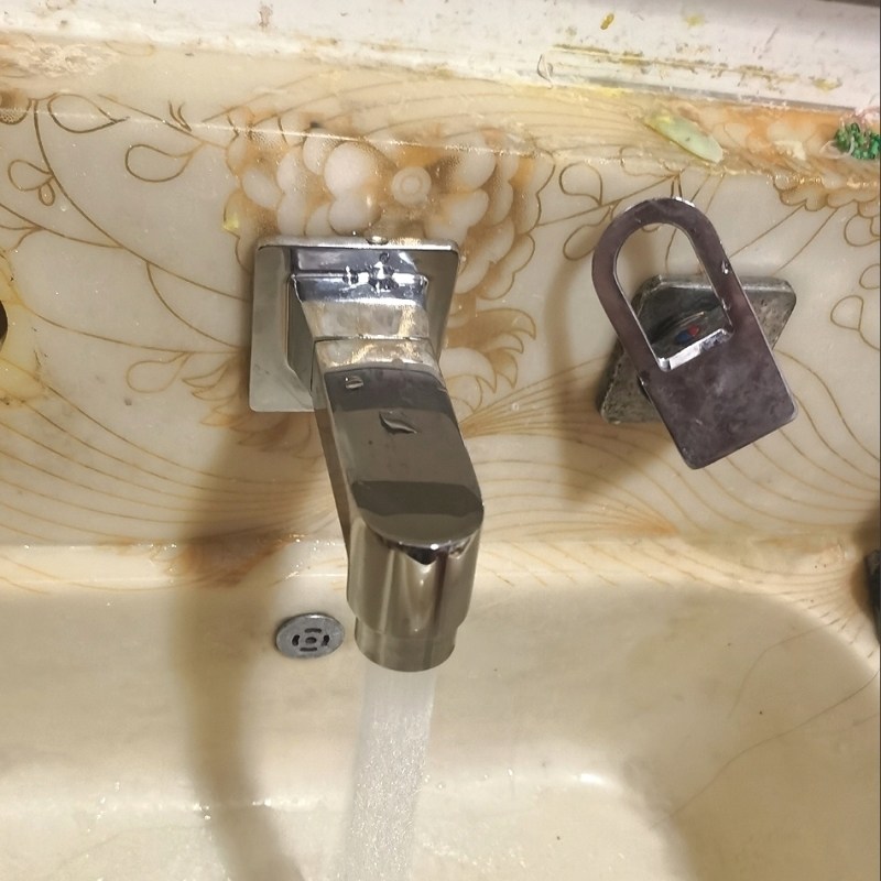 洗手盆卫生间配件墙式水龙头分体四件套三件套浴室柜洗脸盆面盆