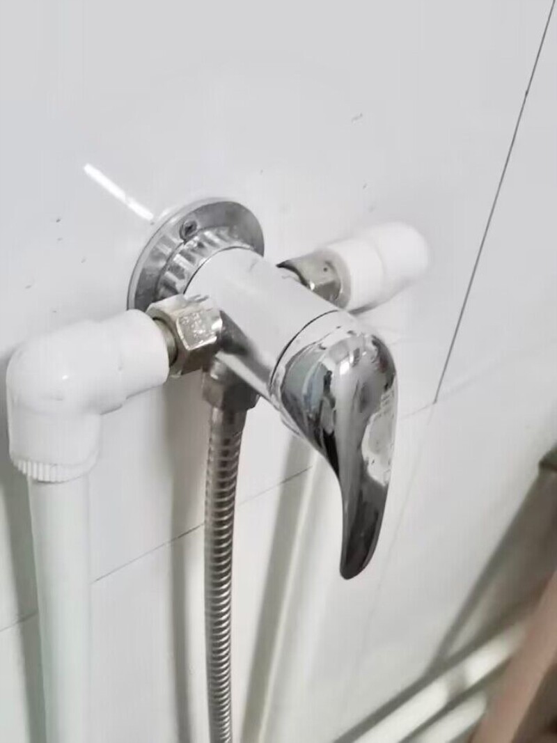 老式淋浴明装花洒太阳能铝塑管带上水热水器开关水龙头阀门混水阀