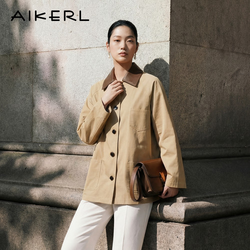 AIKERL艾可儿巴恩风拼接撞色肌理感H廓型短款风衣A251102