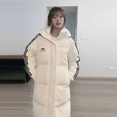 90白鸭绒超好看三条杠连帽羽绒服