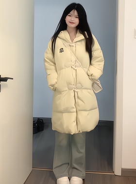 韩系冬装斗篷牛角扣连帽羽绒服女2025新款时尚宽松白鸭绒保暖外套