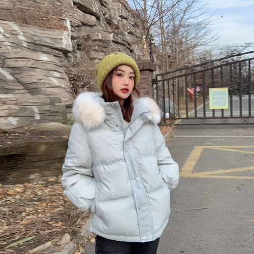 晶煊韩版连帽大毛领棉服送运费险