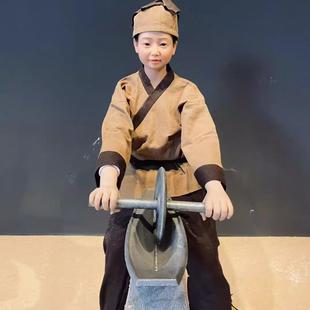 电动蜡像仿真人锤糖推磨药铺门口碾药童硅胶蜡像动态机器人