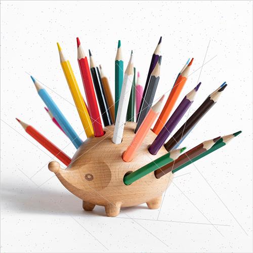 刺猬笔插收纳盒实木可爱礼物木质办公室笔筒ins创意儿童桌面摆L