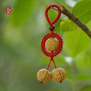 天然野生桃核原籽挂件驱平安随身护邪符婴儿压防宝宝桃木钥匙挂饰