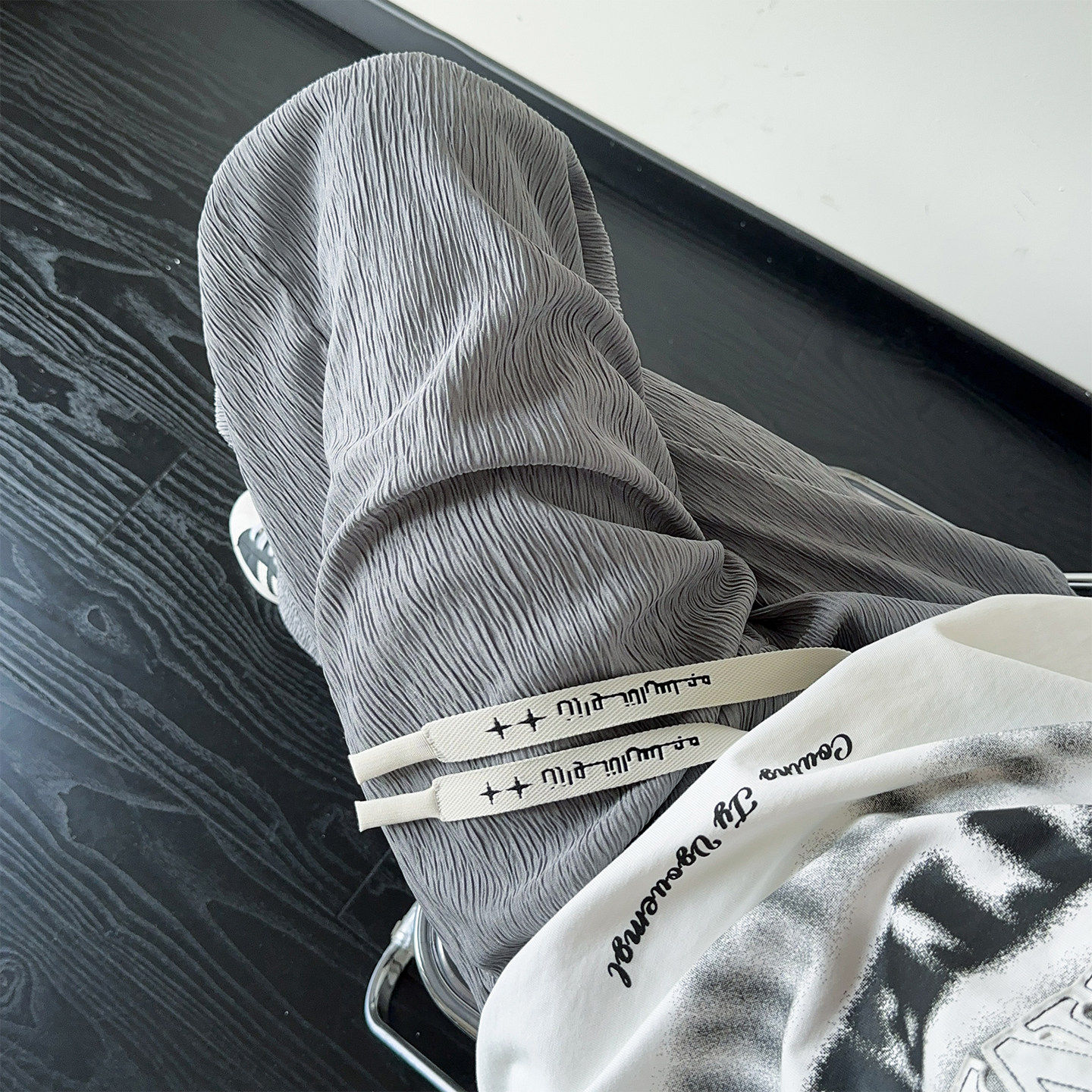 肌理感冰丝裤子男款夏季薄款宽松直筒休闲裤青少年潮牌运动裤腿裤