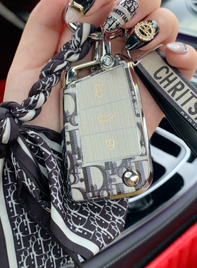 大众钥匙套新速腾途观l宝来途岳凌渡朗逸探岳X迈腾壳车包扣高档女