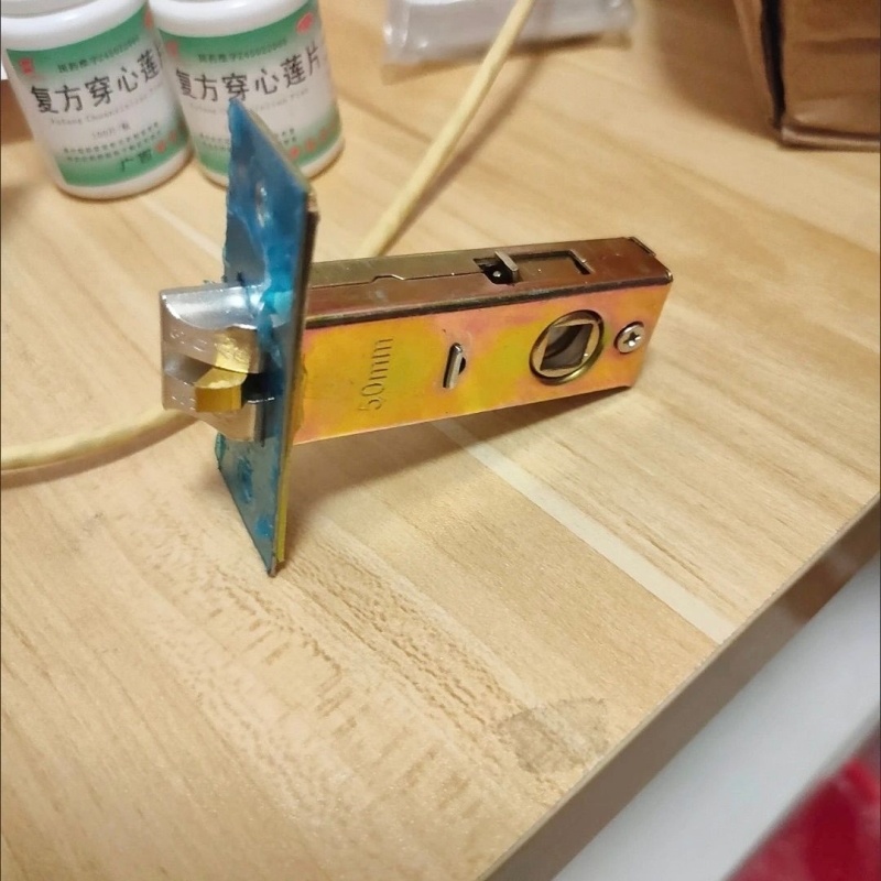 三叉插芯厕所室内门锁舌单舌锁体洗水间锁舌静音锁体锁芯木门配件