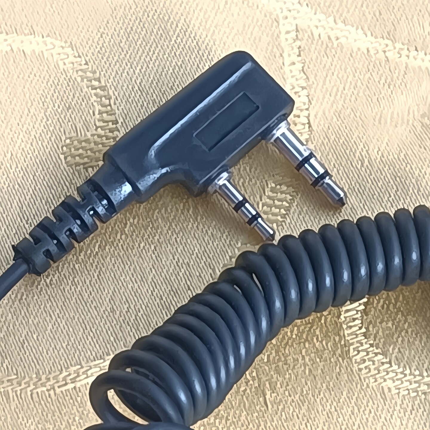 K头对讲机耳机亚威斯耳挂式耳唛耳咪耳赛适配各款国产对讲耳线机