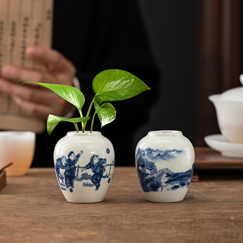 中国风青花瓷复古陶瓷花瓶绿萝水培器皿办公室桌面迷你小容器摆件
