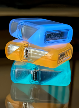 夜光流沙火机外壳炫酷煤油抖音小红书爆款荧光亚克力Zippo保护套