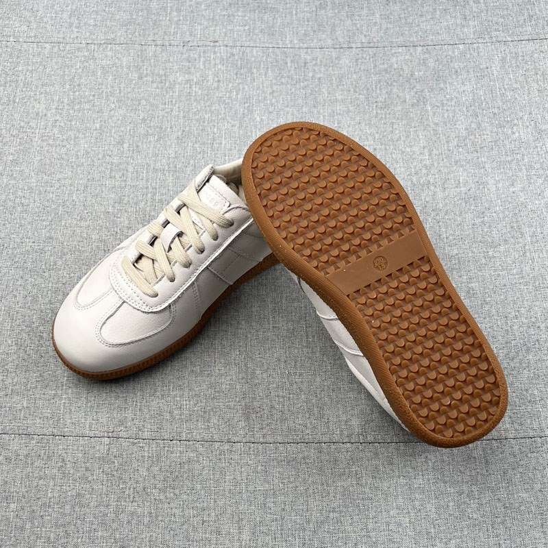 真皮系带防滑牛筋底平p跟德训鞋女板鞋2024年春款软面牛皮小白鞋