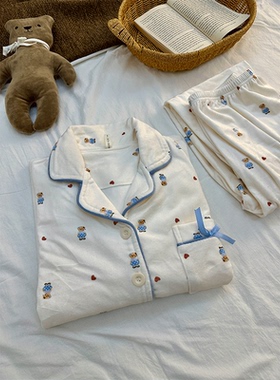 蓝白可爱小熊软糯睡衣女秋冬季2025新款加厚保暖德绒两件套家居服