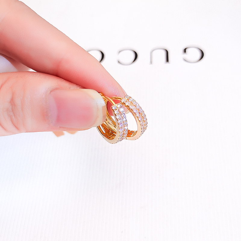 气质玫瑰金耳扣2024新款微y镶时尚耳圈高级感百搭耳环双层圆圈耳