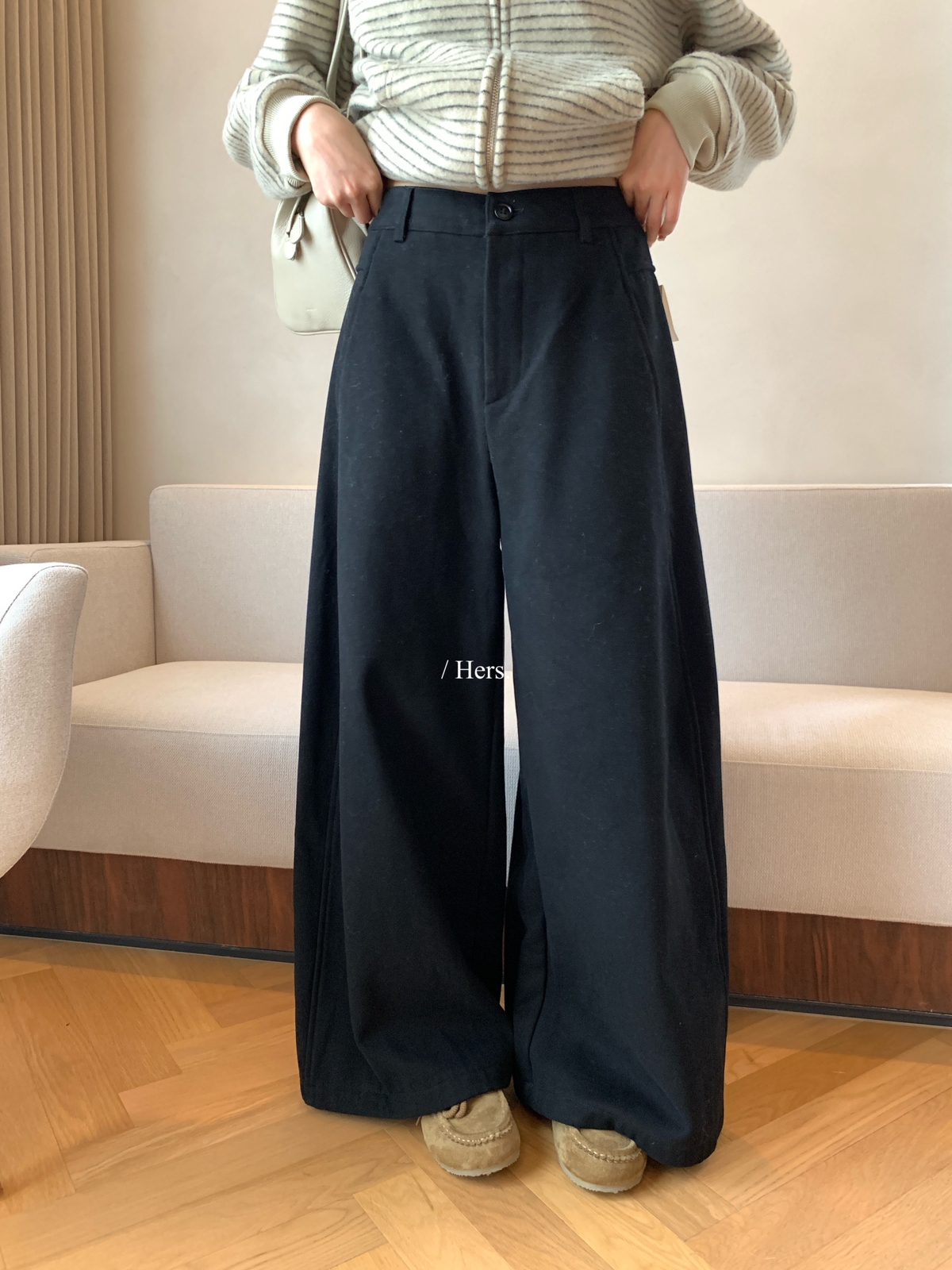 一勺甜 hers经典百搭分割设计加绒黑色休闲裤女2025冬阔腿裤92730