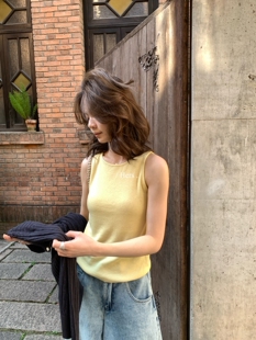 内搭修身 一勺甜 针织背心女 简约百搭圆领无袖 打底T08131 Hers