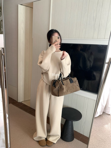 Hers“卫衣+休闲裤”两件套套装