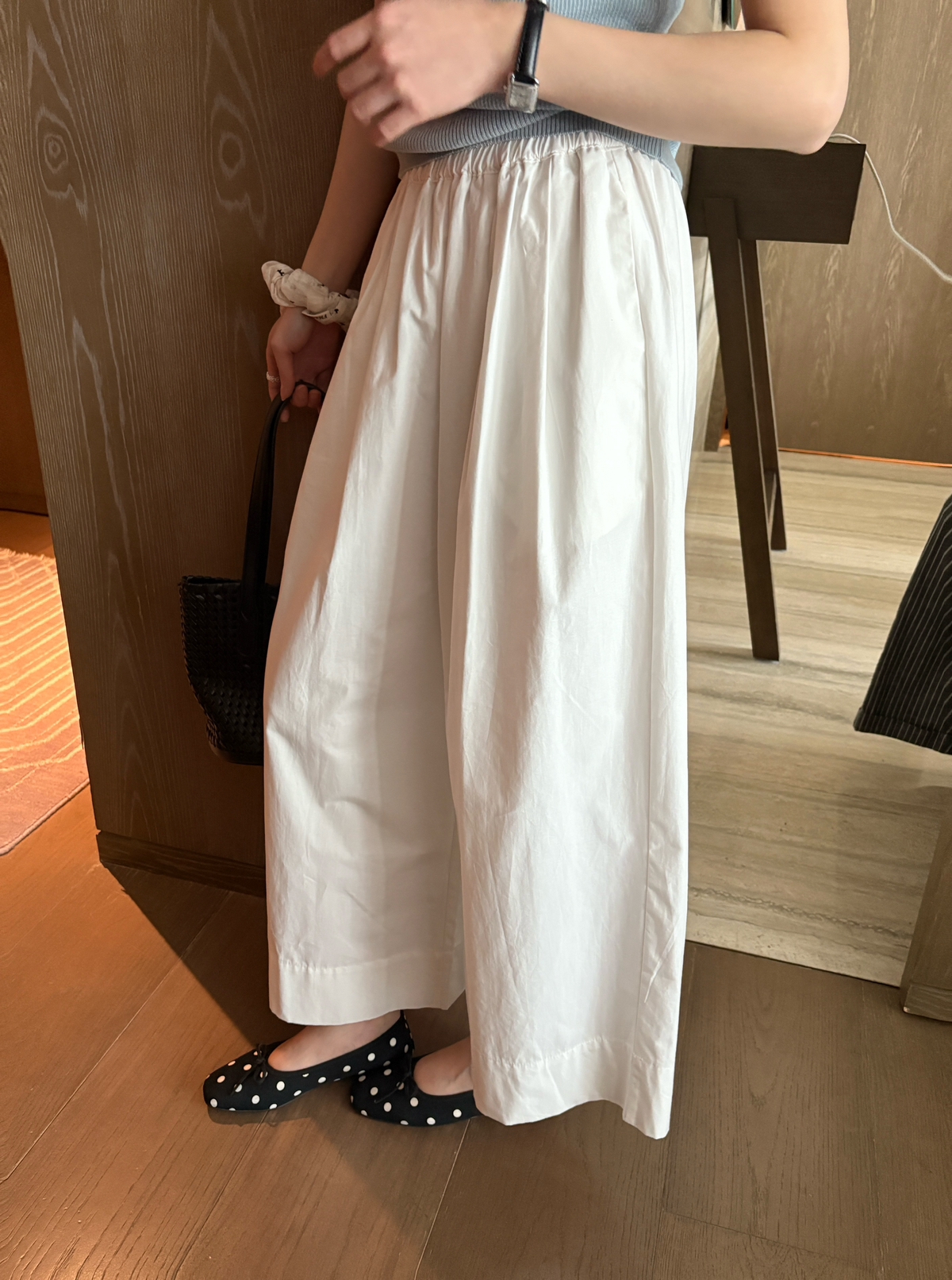 METWO 松弛感廓形宽松休闲裤女2025夏季新款简约显瘦阔腿裤90025