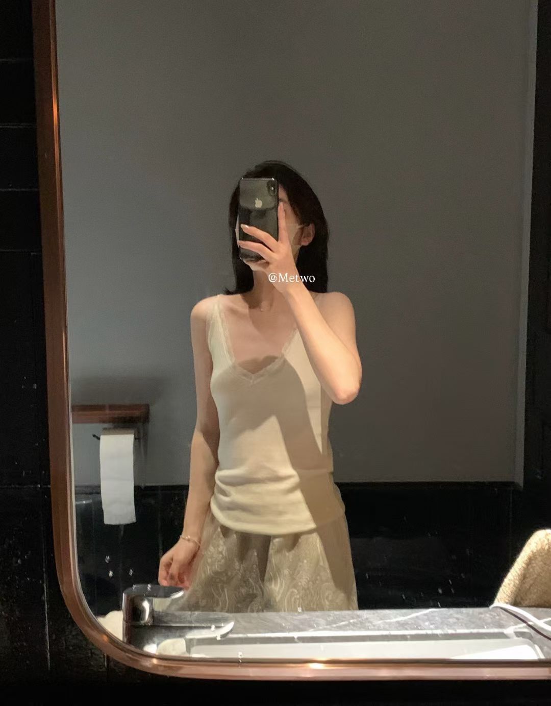 METWO 9085#羊绒蕾丝花边打底背心女2025秋季百搭弹力毛针织吊带