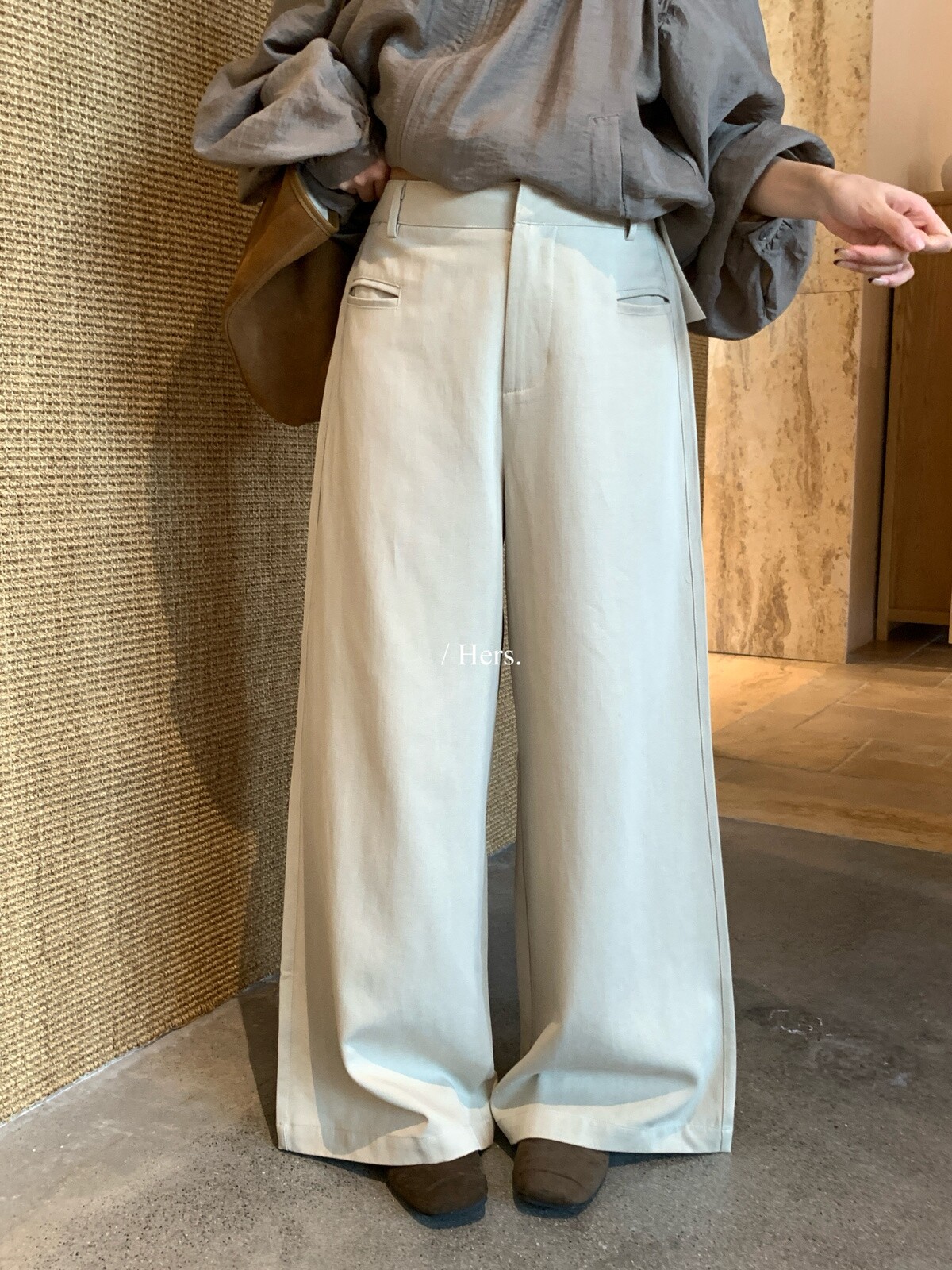 Hers不挑腿型直筒高腰休闲裤女