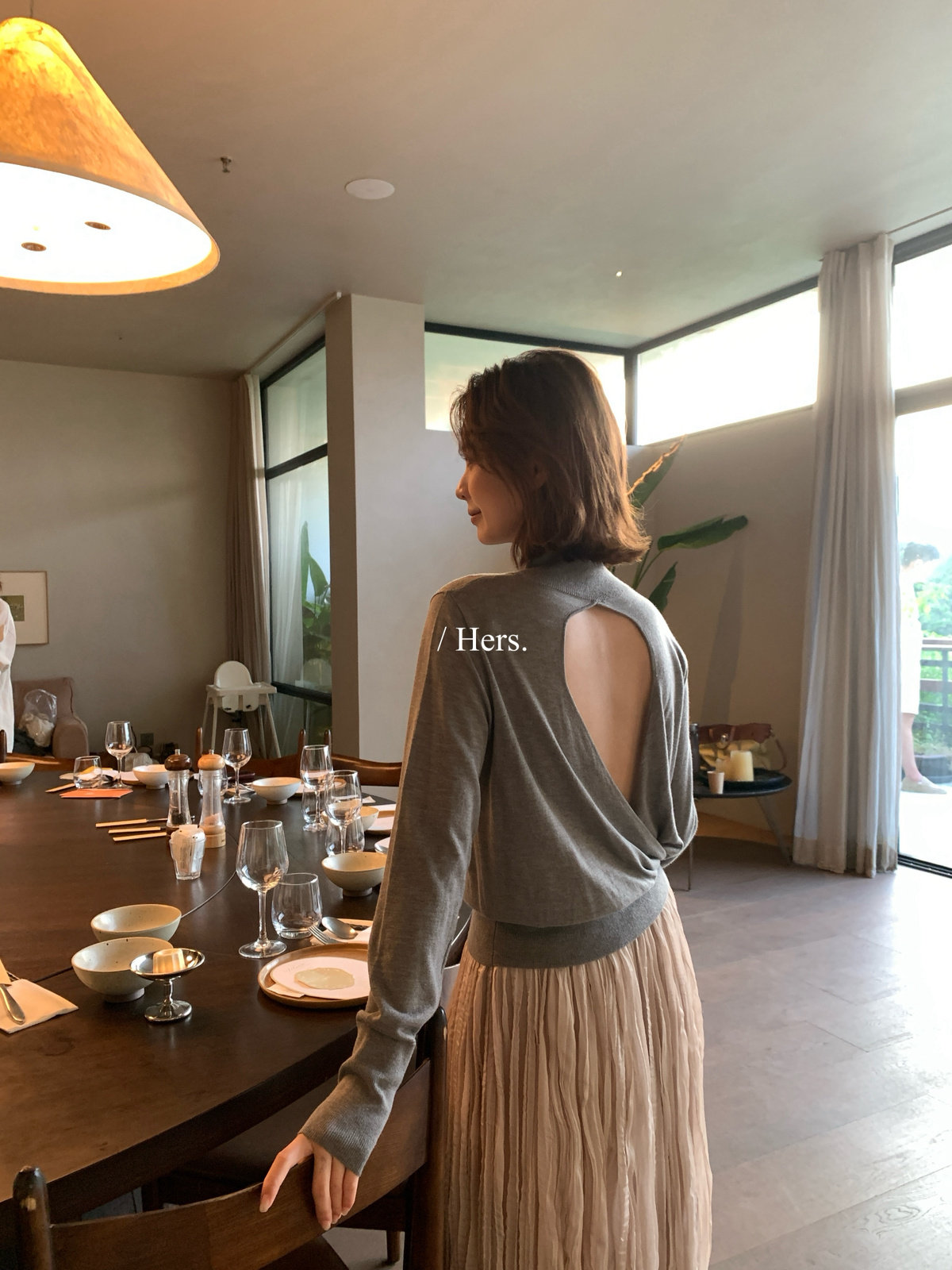 Hers韩系露背半高领长袖针织衫女