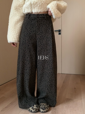 一勺甜 hers复古豹纹加绒加厚设计感休闲裤女2025冬阔腿裤92749