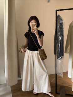 女 早春休闲复古度假感钩花阔腿休闲阔腿裤 20743 Hers 一勺甜