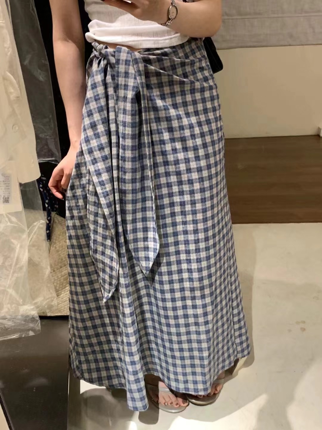 here 私服调性气质绑带格子半裙女2024夏季小众不规则半身裙9591