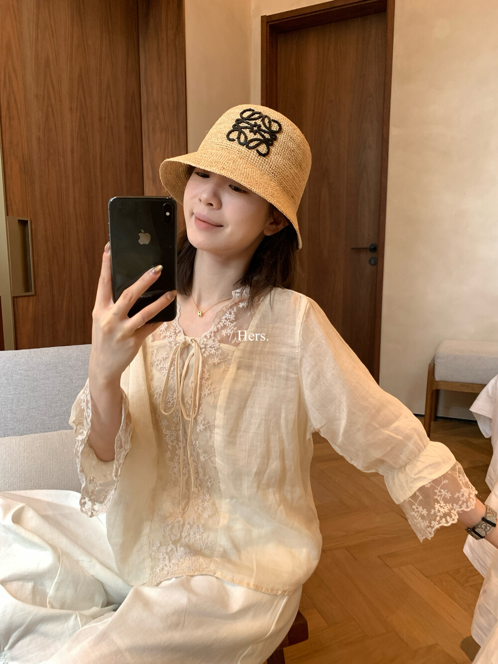 Hers日系苎麻蕾丝拼接系带小衫女