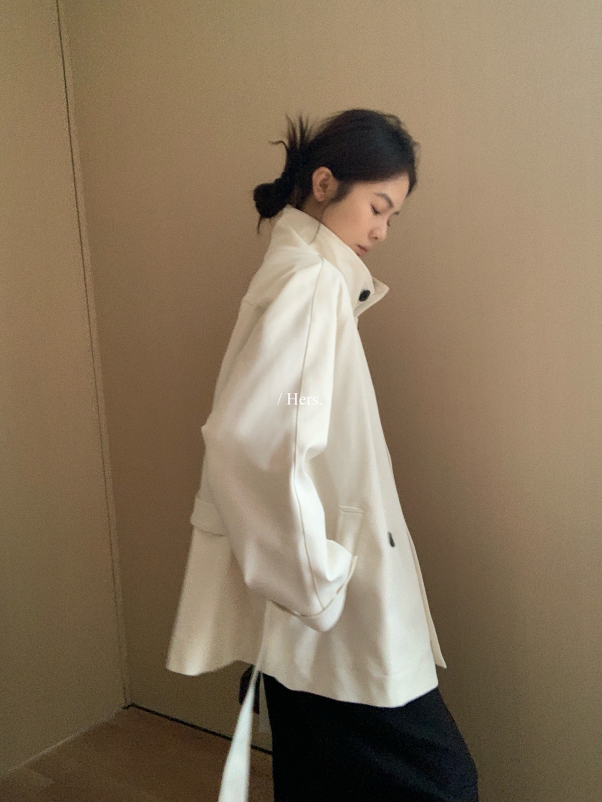 一勺甜 hers高智感OL风立领绑带羽绒服女2025冬中长款外套92620