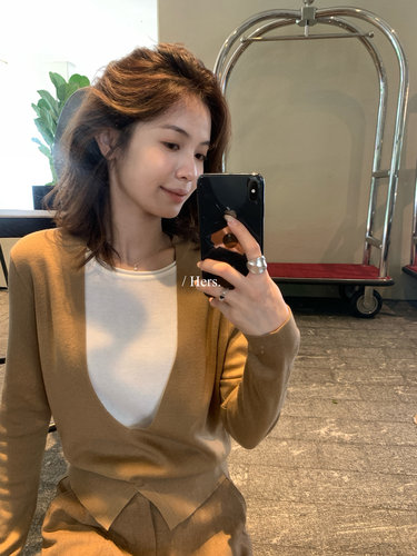 Hers老钱风撞色假两件针织衫女