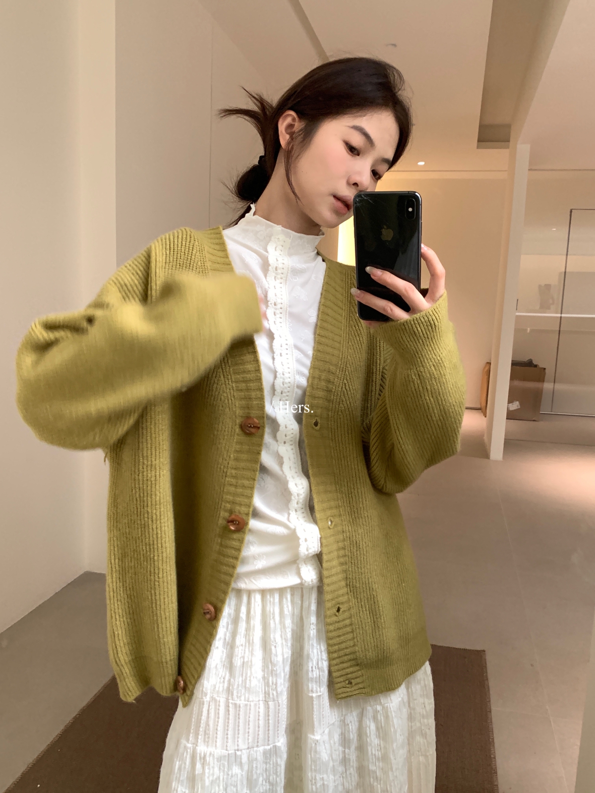 一勺甜 hers中长款v领针织保暖毛衣外套女2025秋冬休闲开衫92443