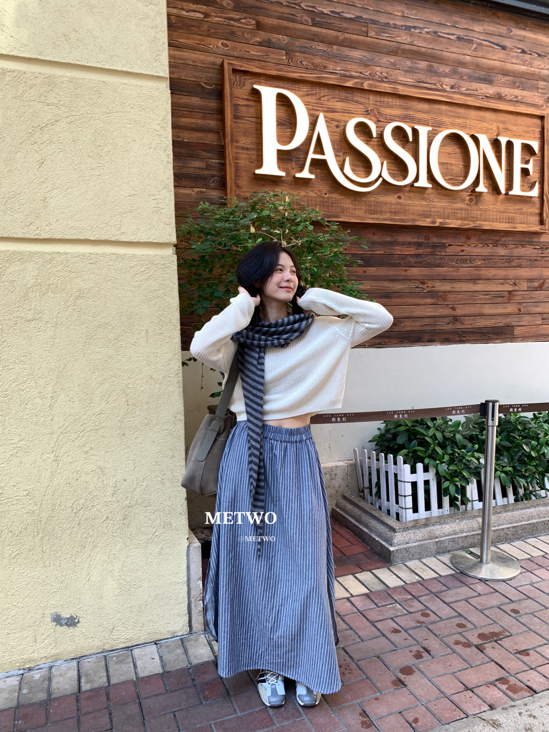 一勺甜早秋法式针织衫镂空长袖