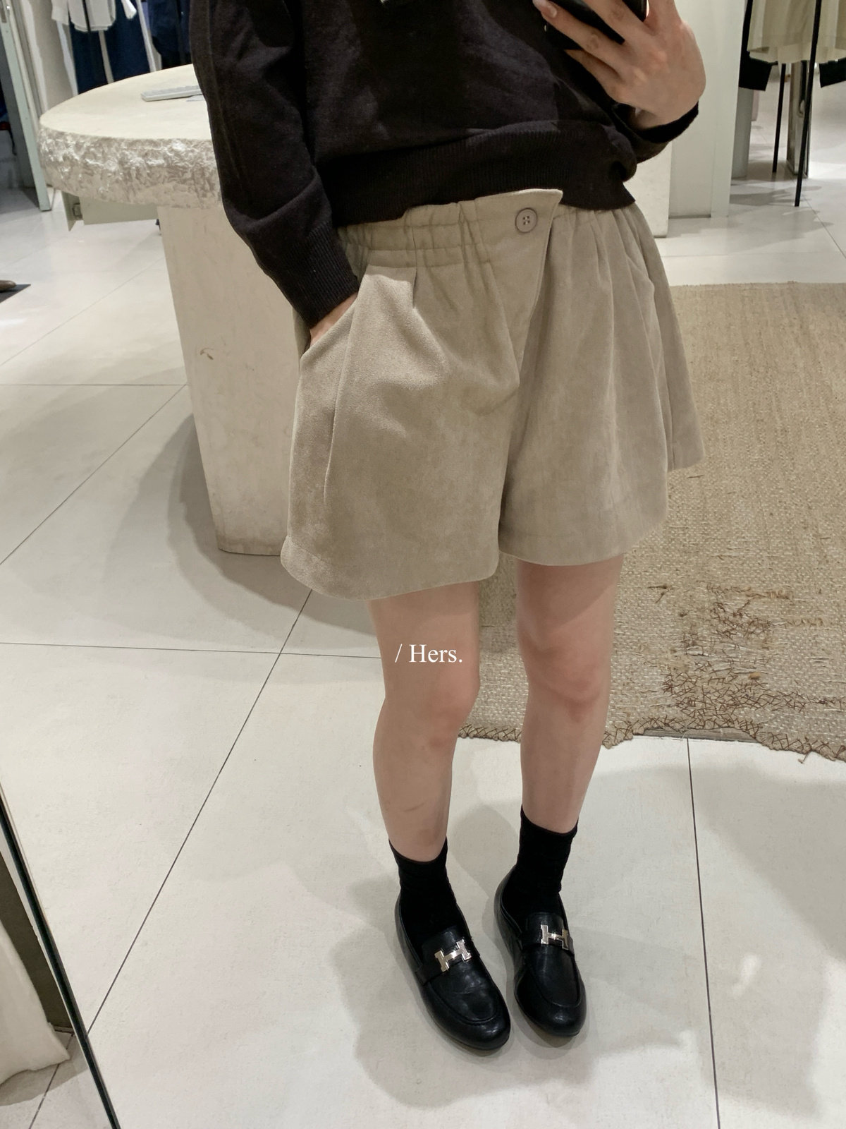 早秋上新【Hers】简约复古日常百搭麂皮休闲短裤66871