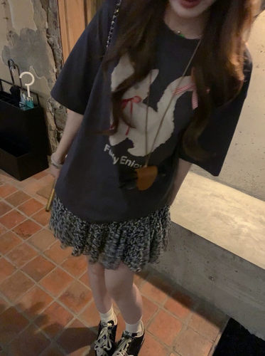 蝴蝶结猫咪印花百搭短袖T恤女