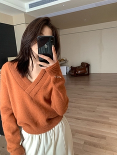 一勺甜 hers气质V领保暖毛衣女2025秋冬宽松显瘦针织上衣92622#