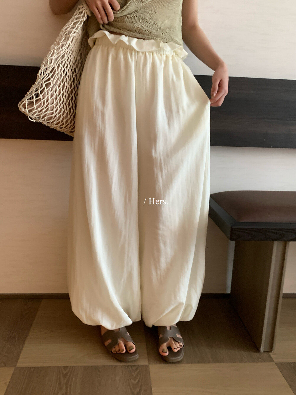Hers翻边腰头小花苞休闲裤女