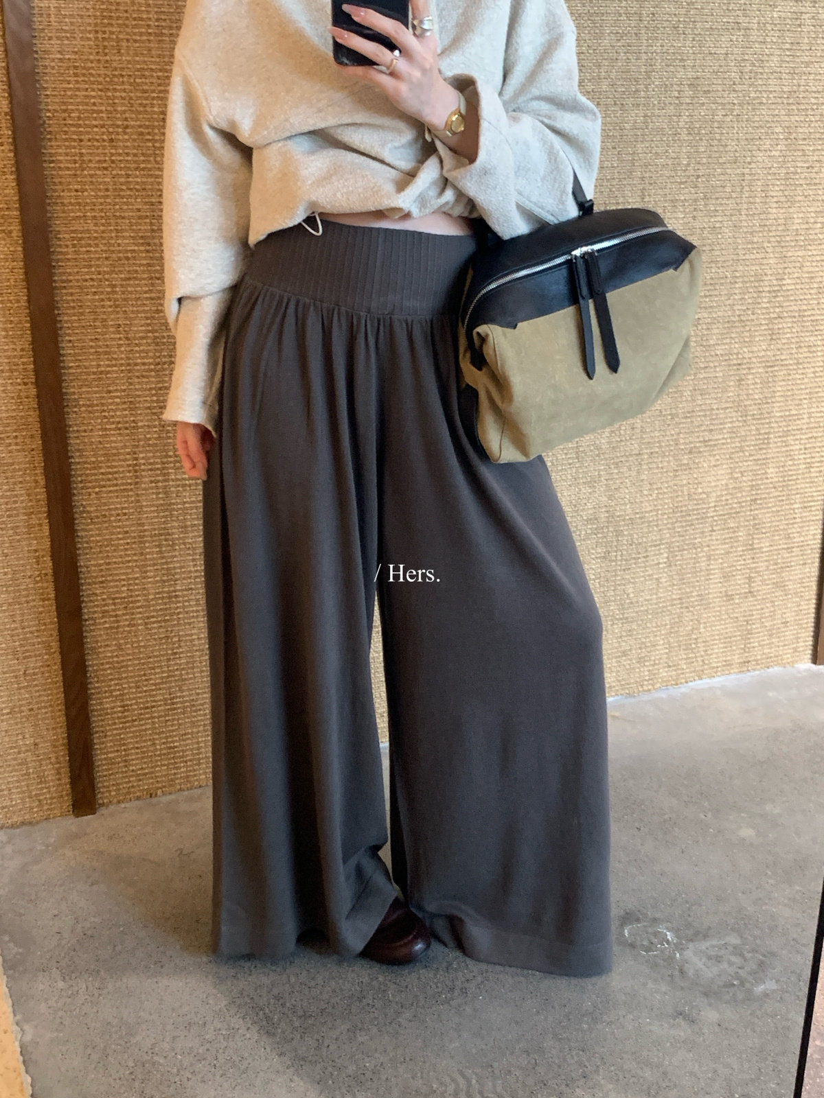 Hers宽腰设计束腰针织休闲裤女