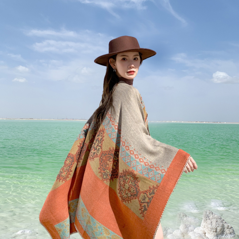 青海西藏旅游穿搭民族风披肩外搭