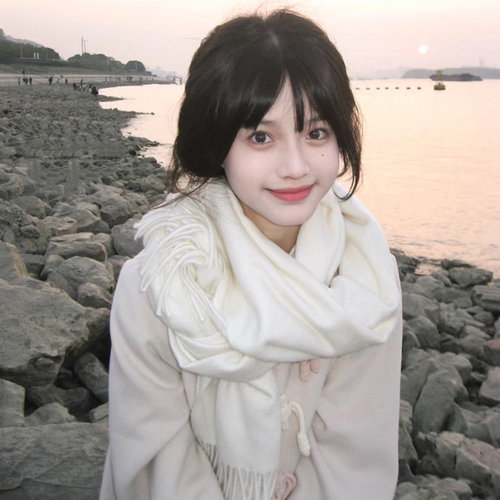 白色围巾冬季女士流苏百搭