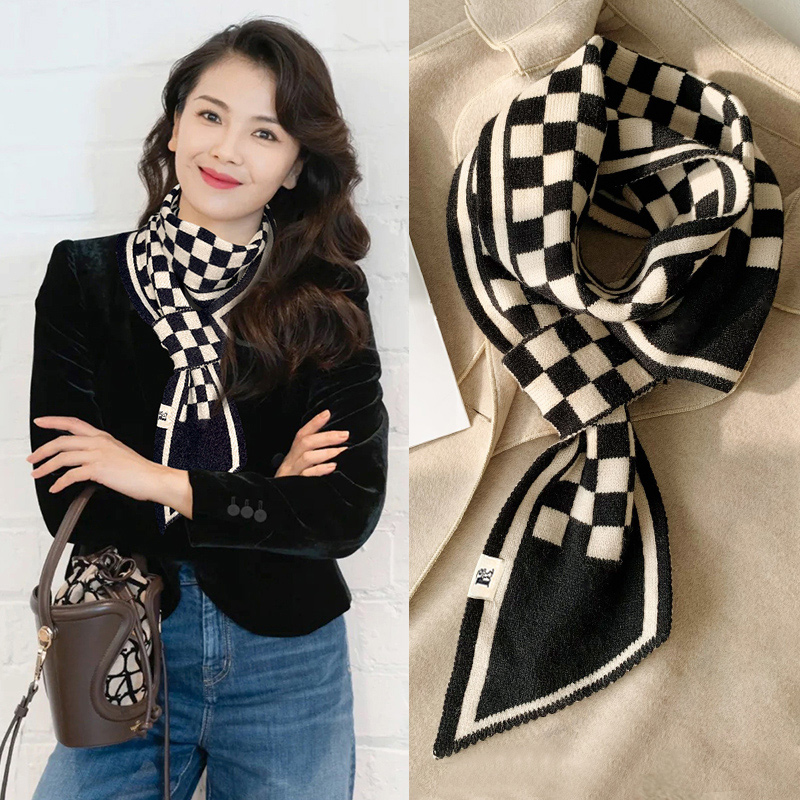 冬季棋盘格围巾女高级感护颈围脖