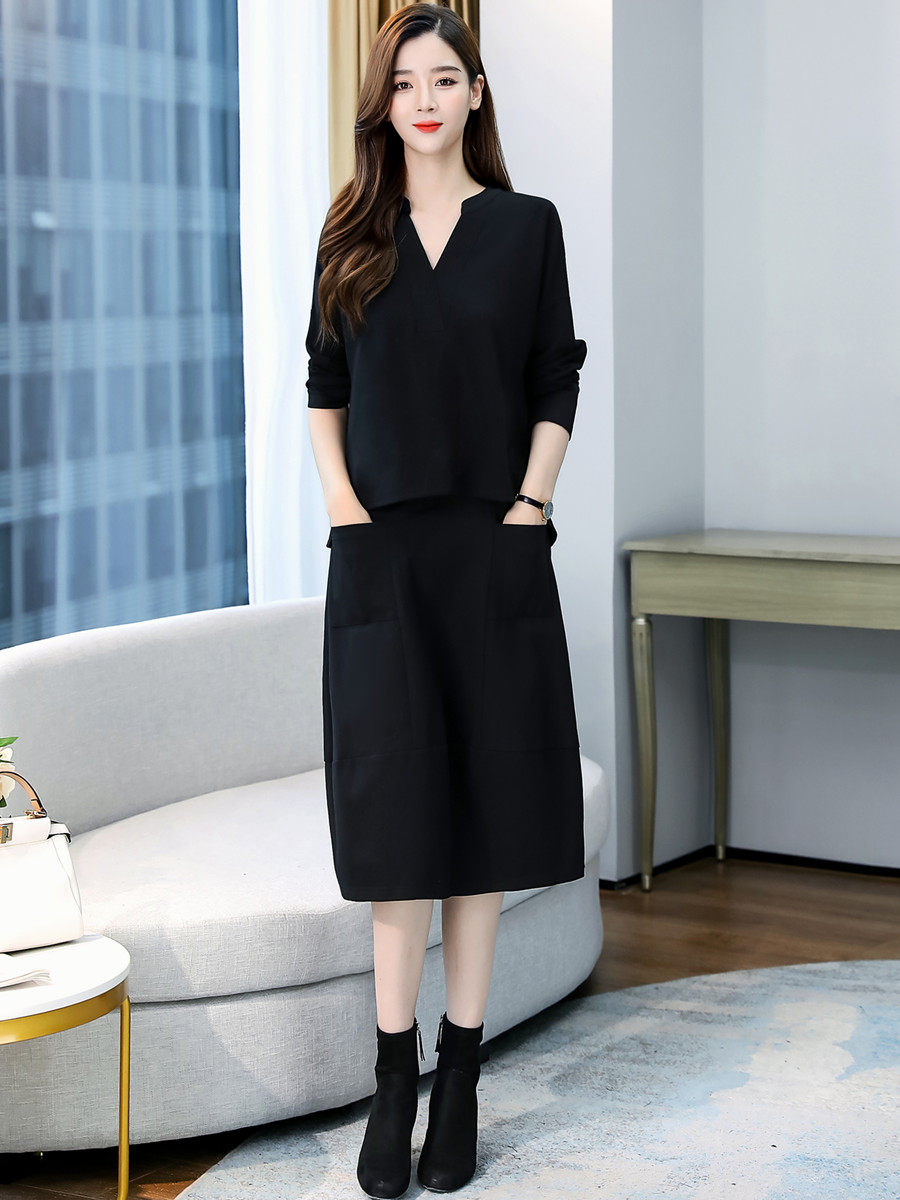 长袖连衣裙女秋装2022年新款早秋女神范显瘦时尚休闲两件套装裙子,女装套装/套裙,妃曼